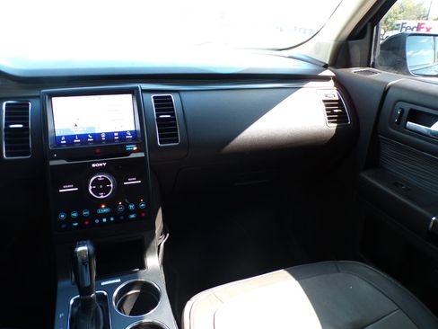 Used 2019 Ford Flex Limited w/ Equipment Group 303A image 15