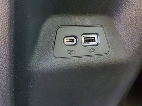 Certified 2023 Buick Envision Preferred AWD/4WD image 12
