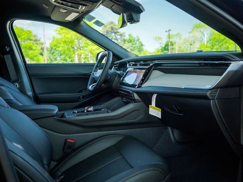 New 2026 Jeep Cherokee Limited AWD/4WD image 11