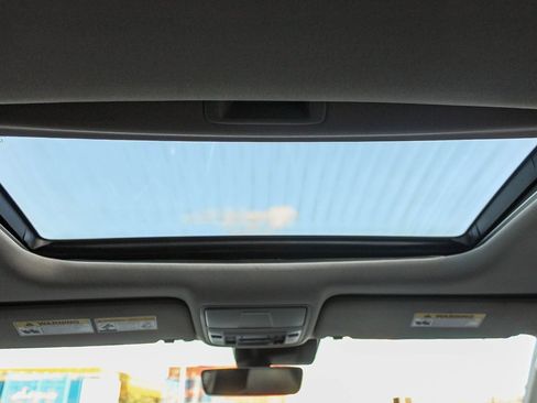 Used 2018 Acura MDX FWD image 16