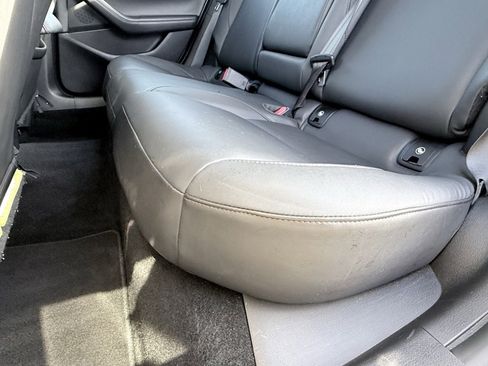 Used 2023 MAZDA MAZDA3 s image 29