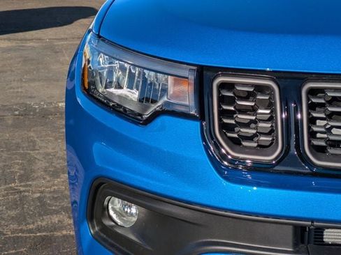 New 2026 Jeep Compass Latitude image 10