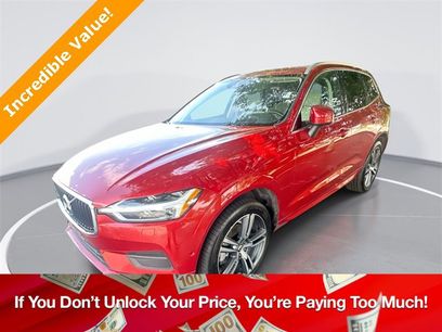 Used 2019 Volvo XC60 T6 Momentum w/ Advanced Package