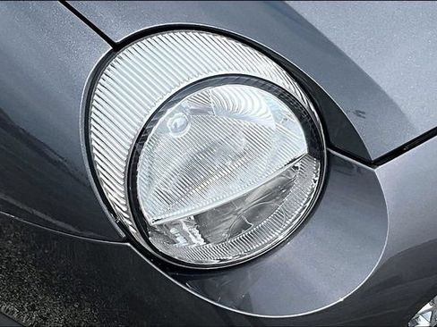Used 2003 Ford Thunderbird RWD image 26