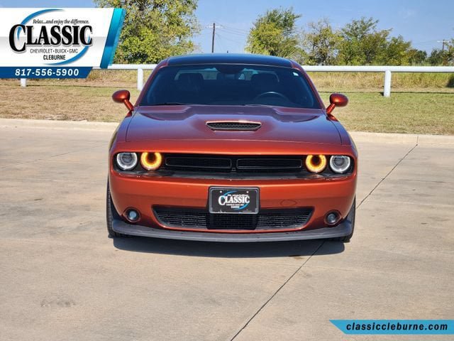 Used 2022 Dodge Challenger R/T w/ Plus Package RWD image 2