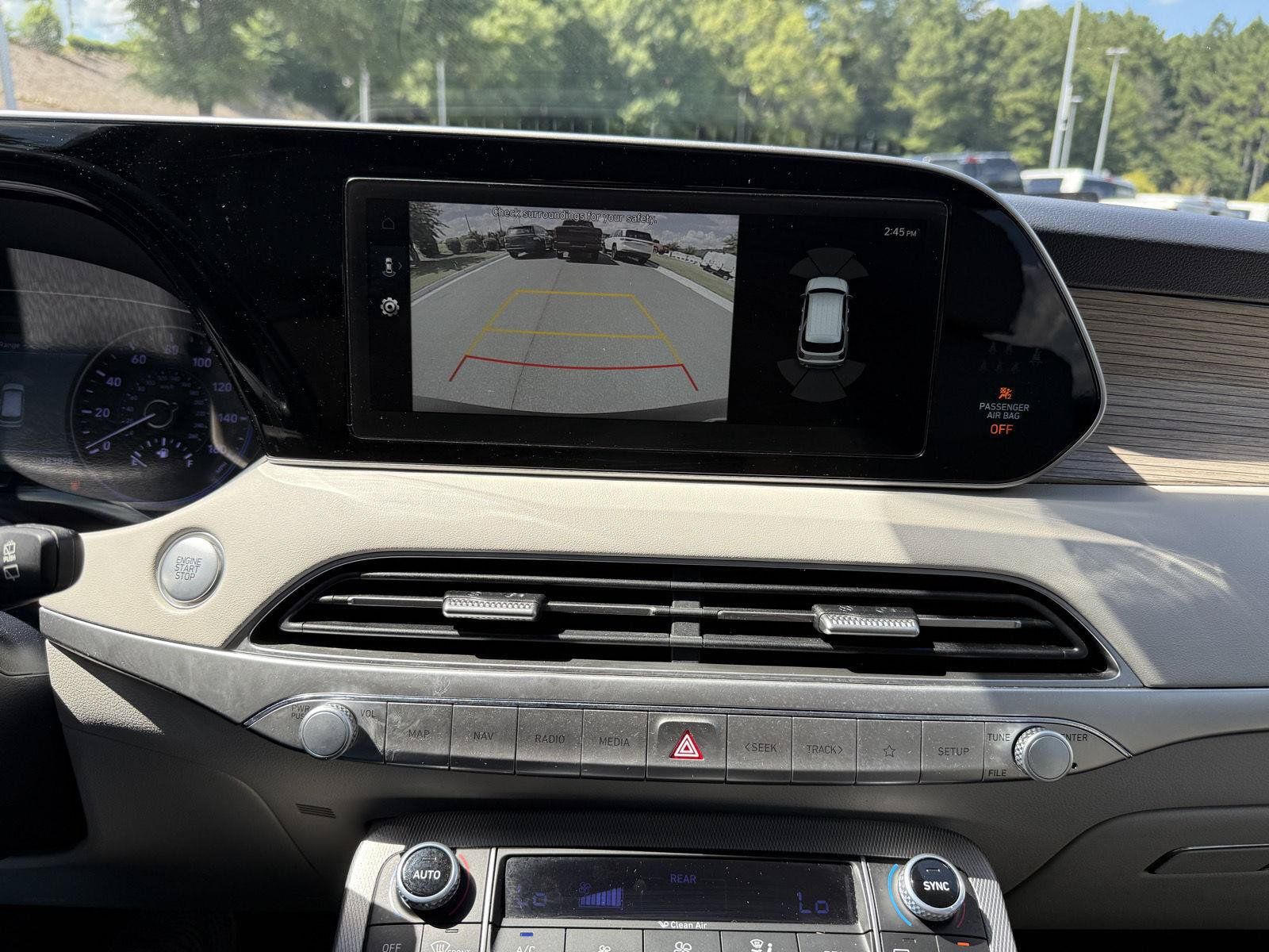 Used 2022 Hyundai Palisade SEL w/ Premium Package FWD image 19