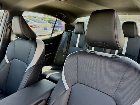 Used 2025 Toyota Camry SE w/ Convenience Package FWD image 25