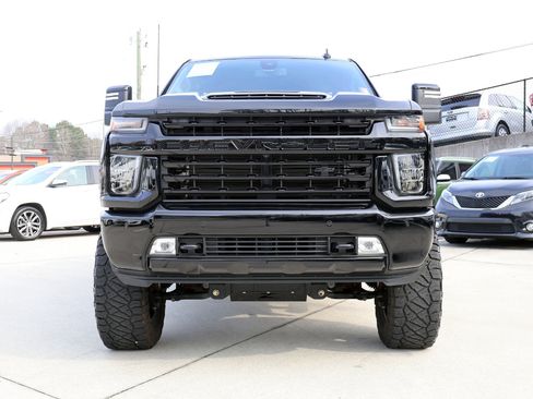 Used 2022 Chevrolet Silverado 2500 LTZ w/ LTZ Plus Package image 10
