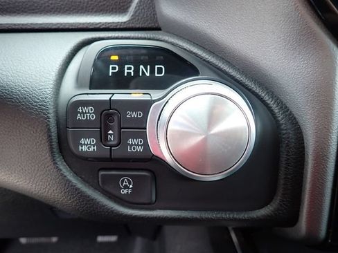 Used 2025 RAM 1500 Laramie AWD/4WD image 22
