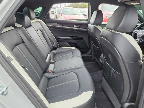 Certified 2025 Kia K5 GT-Line image 19