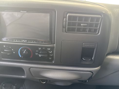 Used 2004 Ford F250 4x4 Crew Cab Super Duty image 23