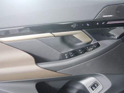 New 2026 BMW 530i image 9