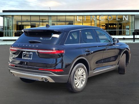 New 2025 Lincoln Corsair Premiere image 4