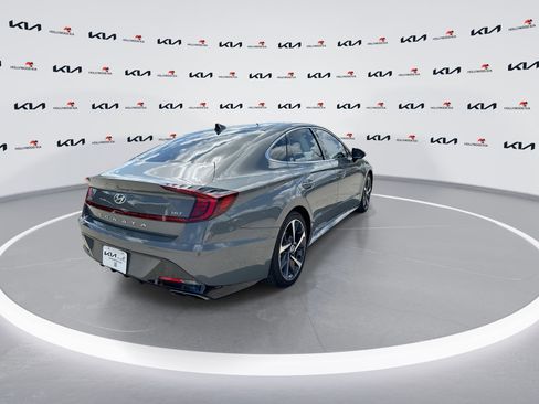 Used 2021 Hyundai Sonata SEL Plus w/ Tech Package image 8