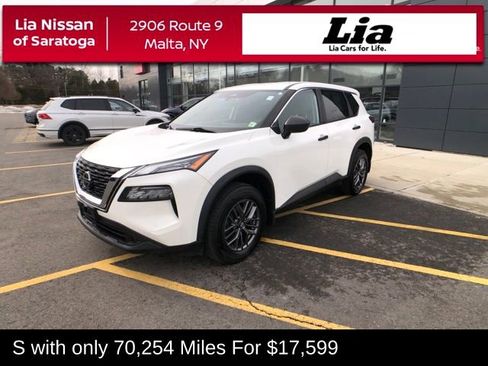 Used 2021 Nissan Rogue S image 1
