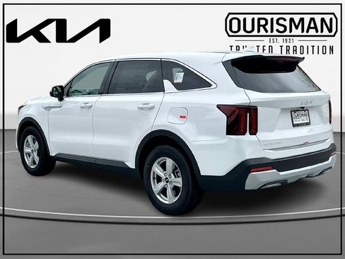 New 2026 Kia Sorento LX image 3