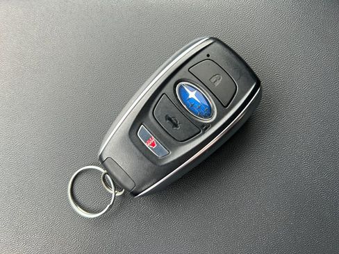 Used 2025 Subaru Outback Limited image 33