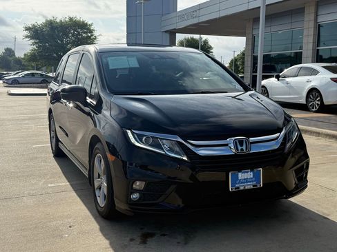 Used 2018 Honda Odyssey EX-L image 11