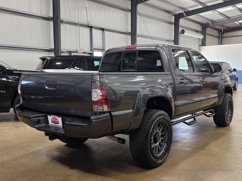Used 2012 Toyota Tacoma 4x4 Double Cab w/ TRD Sport Pkg image 4