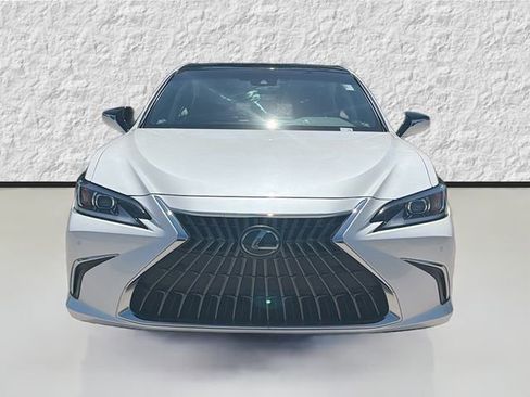 Used 2023 Lexus ES 350 w/ Premium Package FWD image 8
