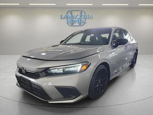 Used 2023 Honda Civic Sport image 2