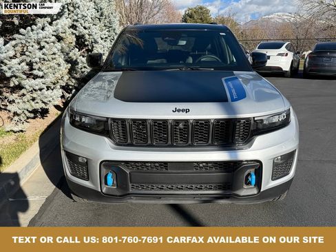Used 2024 Jeep Grand Cherokee Trailhawk image 2
