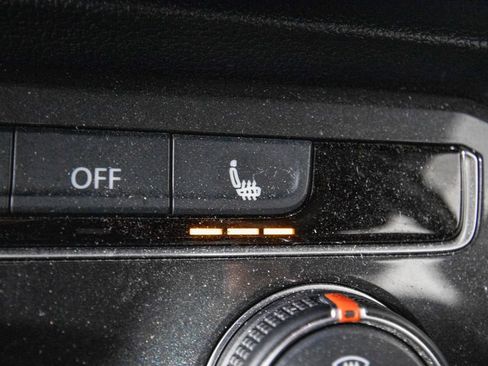 Used 2024 Volkswagen Tiguan Wolfsburg Edition image 28