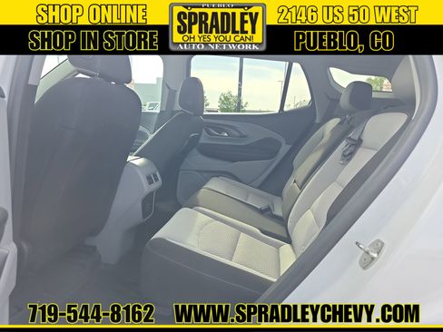 Used 2022 GMC Terrain SLE w/ Driver Convenience Package AWD/4WD image 5
