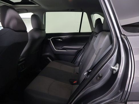 Used 2019 Toyota RAV4 XLE image 11