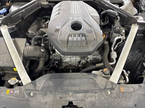 Used 2019 Kia Stinger Premium image 34