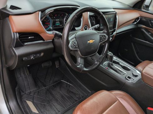 Used 2018 Chevrolet Traverse High Country w/ LPO, Floor Liner Package AWD/4WD image 2