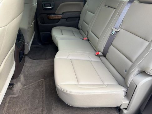Used 2017 GMC Sierra 1500 SLT AWD/4WD image 33