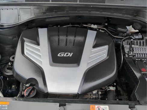 Used 2017 Hyundai Santa Fe SE image 42