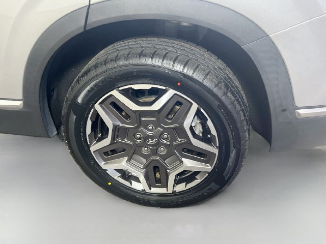 Used 2023 Hyundai Santa Fe Limited AWD/4WD image 25