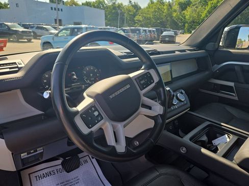 Used 2024 Land Rover Defender 110 S AWD/4WD image 7