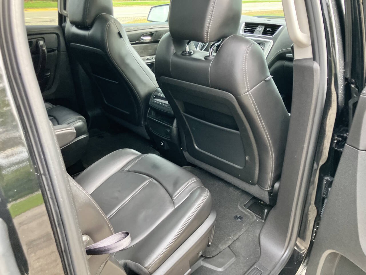 Used 2017 GMC Acadia Limited SLT AWD/4WD image 26