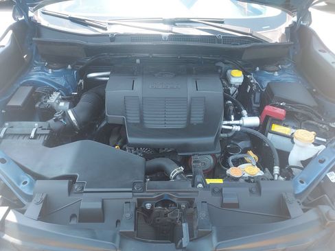 Certified 2022 Subaru Forester Touring AWD/4WD image 40