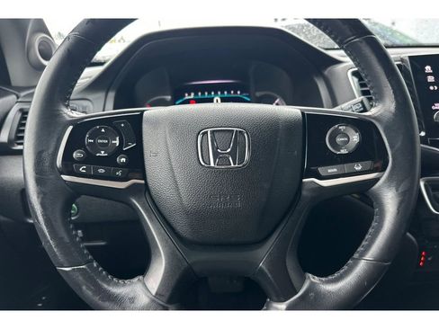 Used 2019 Honda Pilot Touring image 26