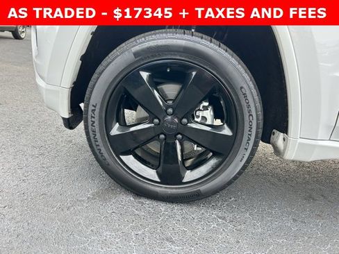 Used 2015 Jeep Grand Cherokee Overland w/ Advanced Technology Group image 9