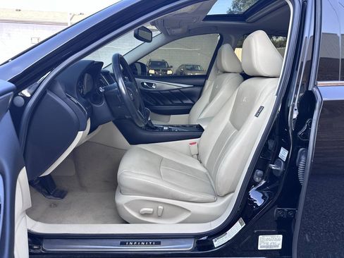 Used 2014 INFINITI Q50 Premium w/ Navigation Package AWD/4WD image 13