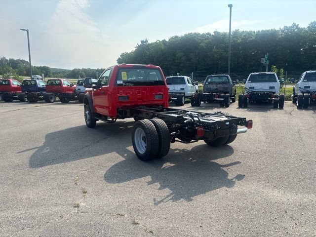 New 2026 Ford F550 4x4 Regular Cab Super Duty image 3