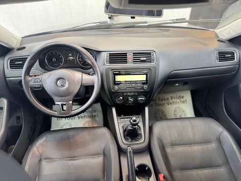Used 2012 Volkswagen Jetta SE image 34