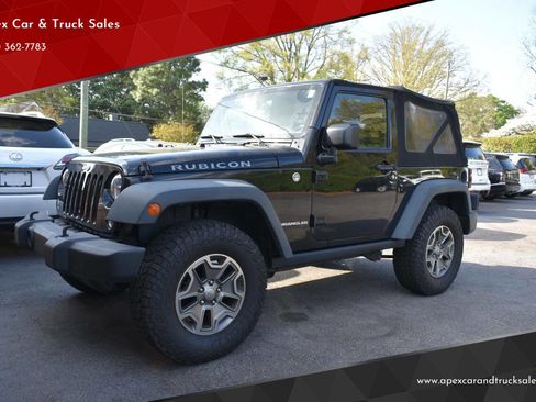 Used 2015 Jeep Wrangler Rubicon image 1