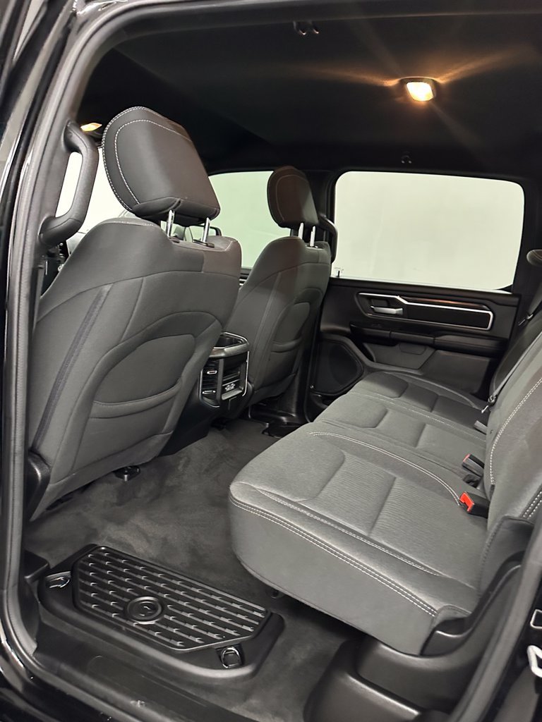 Used 2024 RAM 1500 Big Horn AWD/4WD image 25