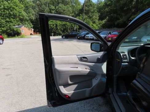Used 2008 Kia Sedona LX FWD image 15