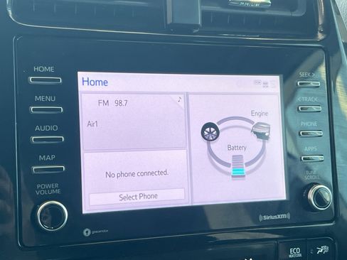 Certified 2022 Toyota Prius LE image 15