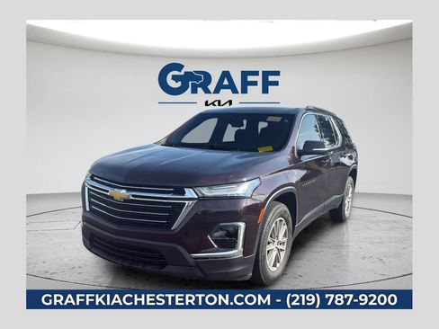 Used 2023 Chevrolet Traverse LT FWD image 1