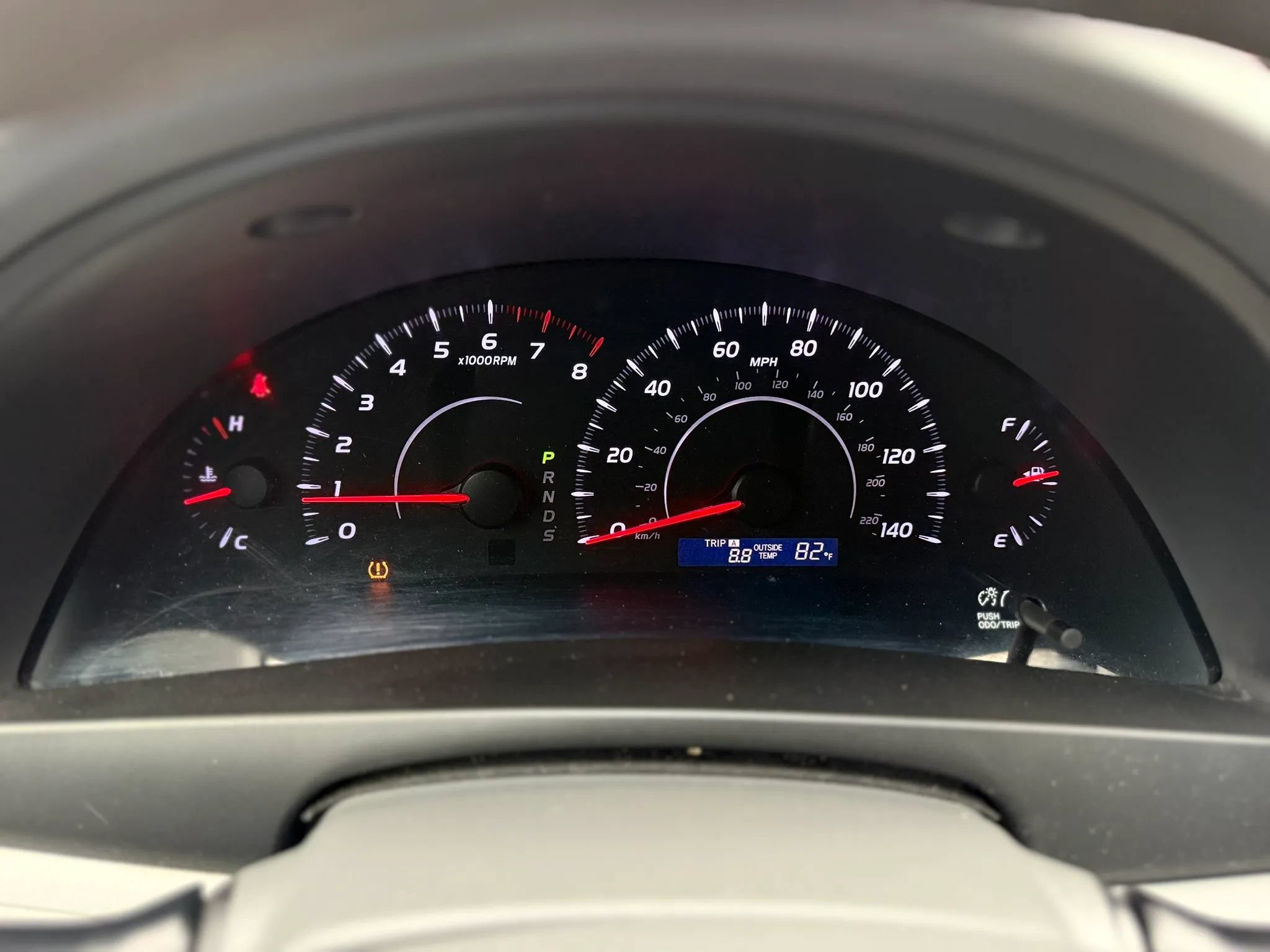Used 2010 Toyota Camry LE FWD image 21