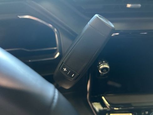 Used 2025 GMC Sierra 3500 AT4 w/ AT4 Premium Plus Package image 20