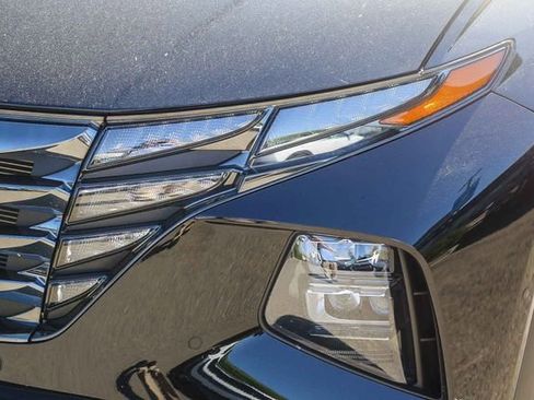 Certified 2023 Hyundai Tucson Limited w/ Cargo Package image 8